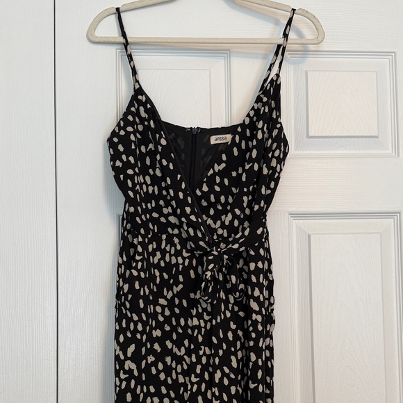 Essue Jumpsuit - Picture 1 of 6
